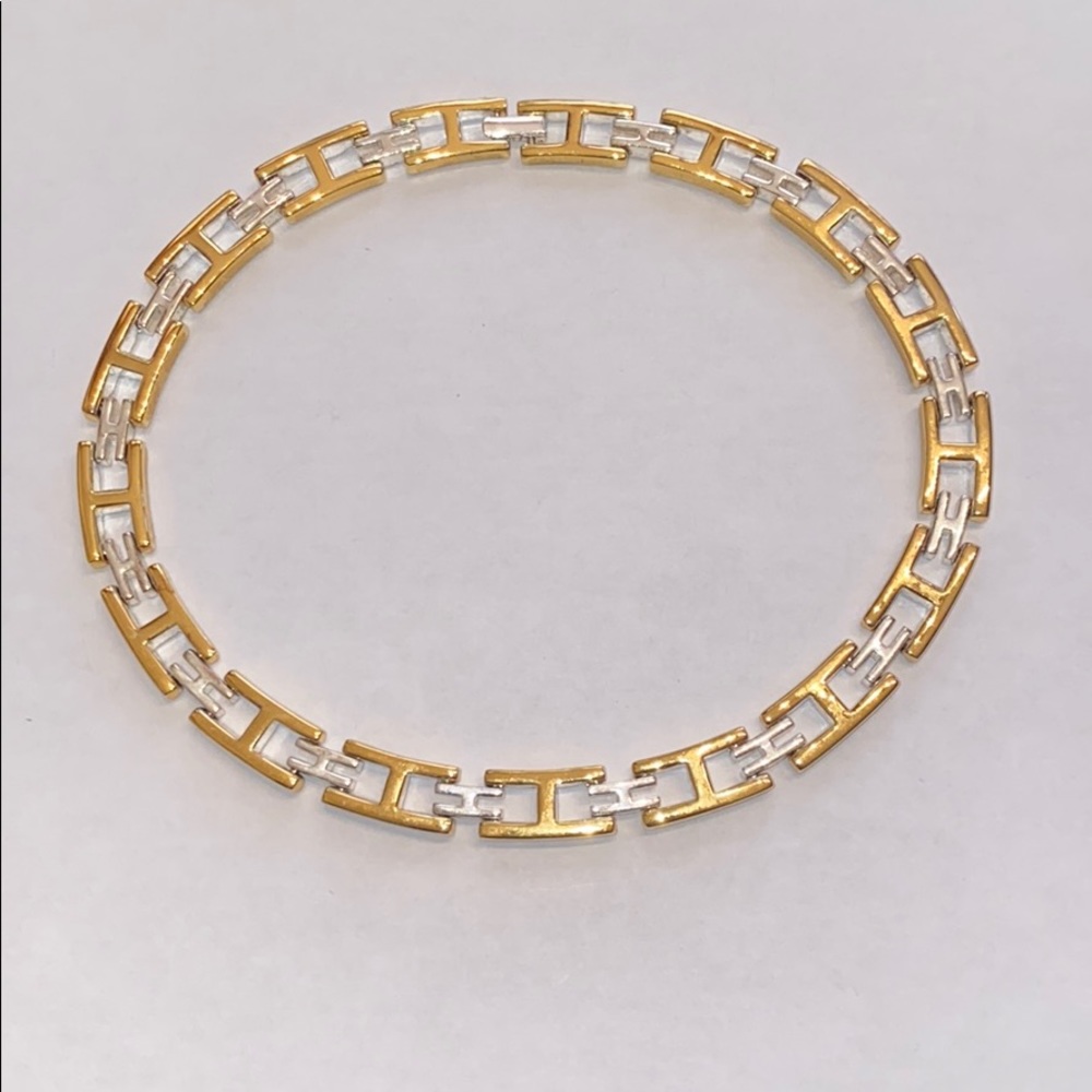 Necklace - Picture 2 of 7